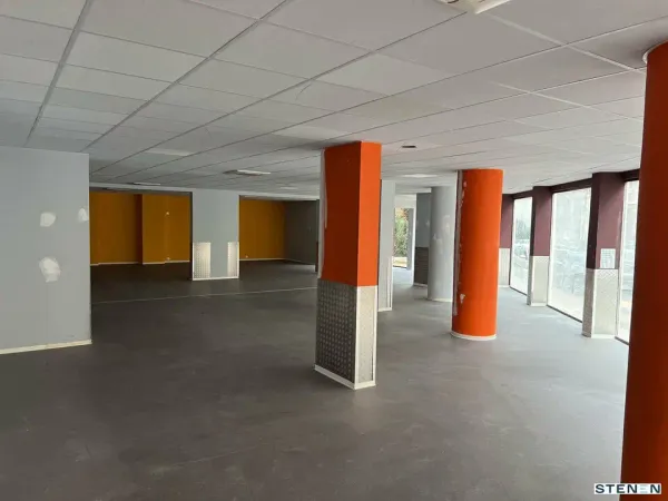 LOCATION LOCAL COMMERCIAL 370 m2 MARSEILLE 6e - SECTEUR PRADO / ROUET 