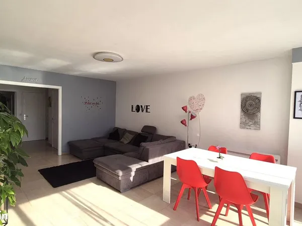 Appartement 4 pièces 90 m² 