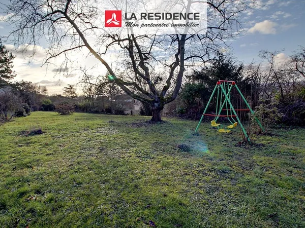 Terrain Vente Vaux-sur-Seine  1146m² 178900€