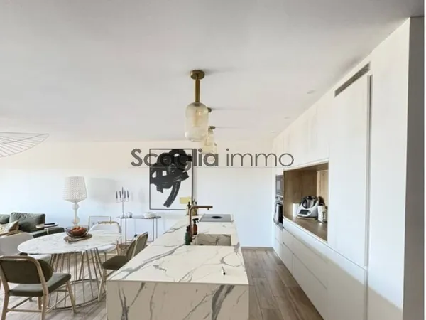 Appartement 2 pièces 118 m² 