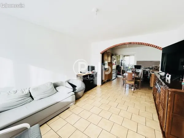 Maison 5 pièces 83 m² 