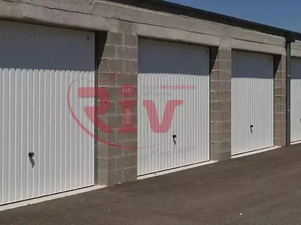 Parking/box Vienne 