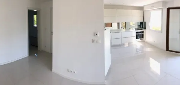 RIEDISHEIM CENTRE , T3 DE STANDING AVEC TERRASSE de 29m, ASCENSEUR + GARAGE DISPONIBLE RAPIDEMENT 
