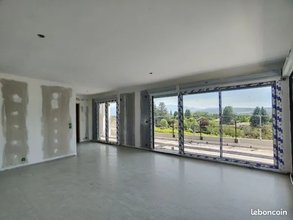 Appartement 5 pièces 138 m² 