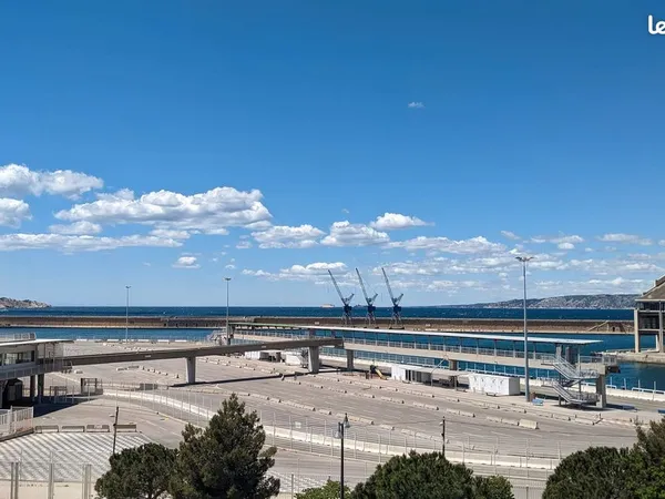 Loue T2 de 42m² vue mer joliette 