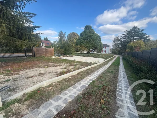 Terrain 1037 m² 