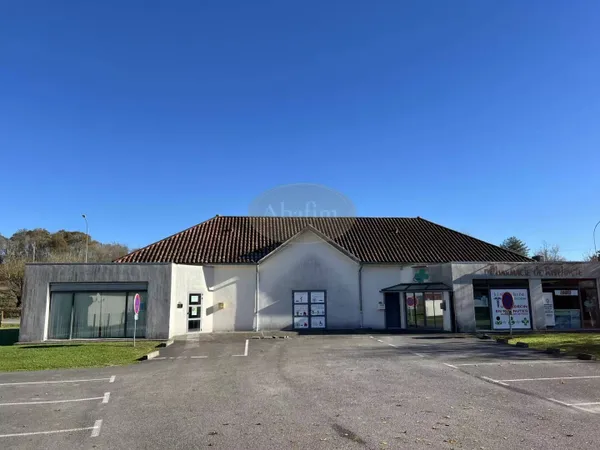 Immeuble 300 m² 
