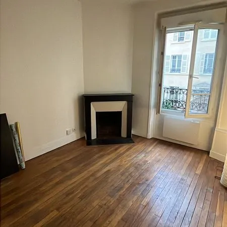 Loue appartement 34m² Paris 15ème - Place Charles Michel 