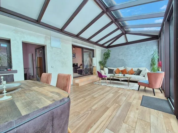 Maison 6 pièces 160 m² 