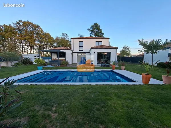 Maison 7 pièces 143 m² 