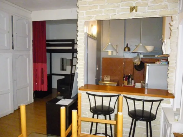 Appartement 1 pièce 33 m² 