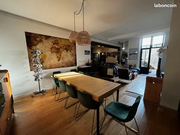 Maison 6 pièces 180 m² 