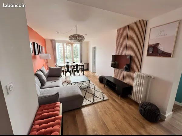 Chambre meublee et rénovée avce wifi et parking 