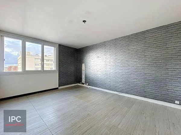 Appartement 4 pièces 80 m² 