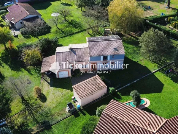 Maison 6 pièces 164 m² 