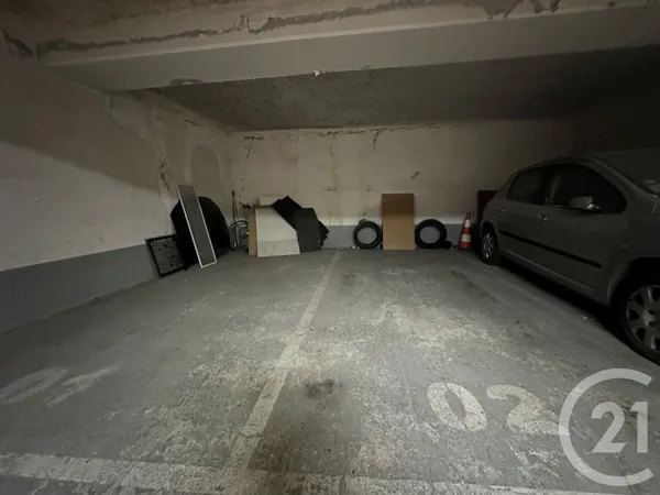 Parking 12 m² 
