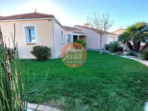 Maison de plain-pied 5 pièces 132 m² 