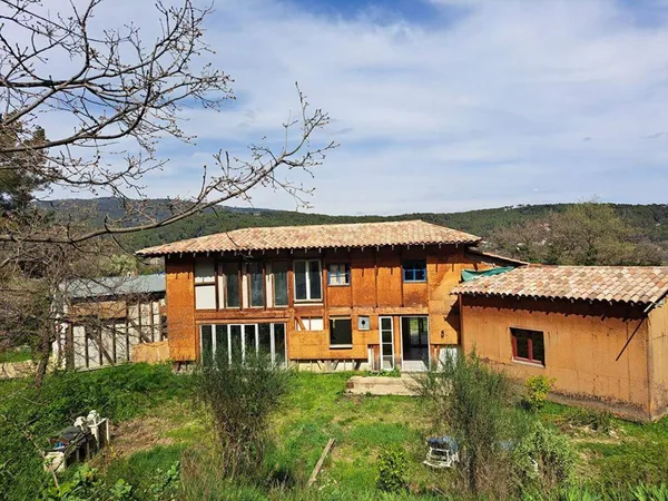 Maison 6 pièces 170 m² 