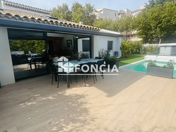 Villa Pin Roland - Garage - Piscine - Proche Plage 