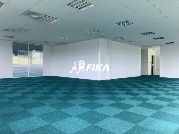 BUREAUX A LOUER 