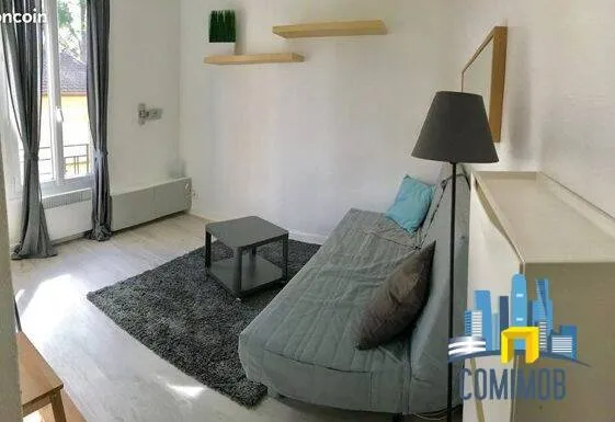 Appartement 1 pièce 15 m² 