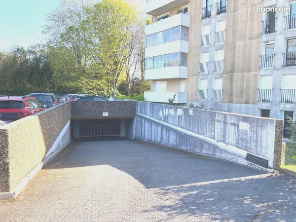 Parking/box 13 m² Anglet 