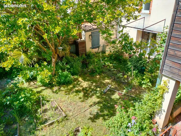À vendre - Albi - Maison de 158 m² avec jardin et terrasse - 390 000 