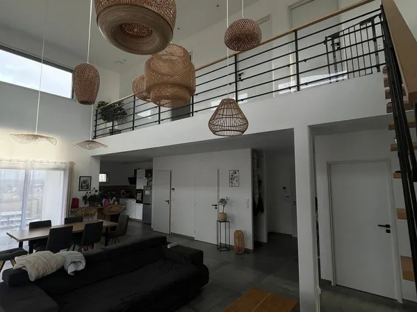 Maison 5 pièces 130 m² 