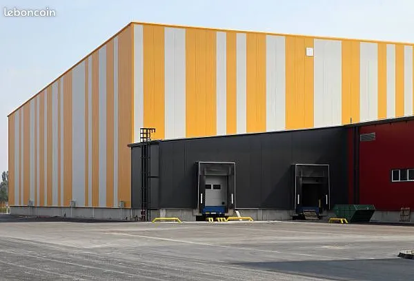 Local commercial 544 m² 