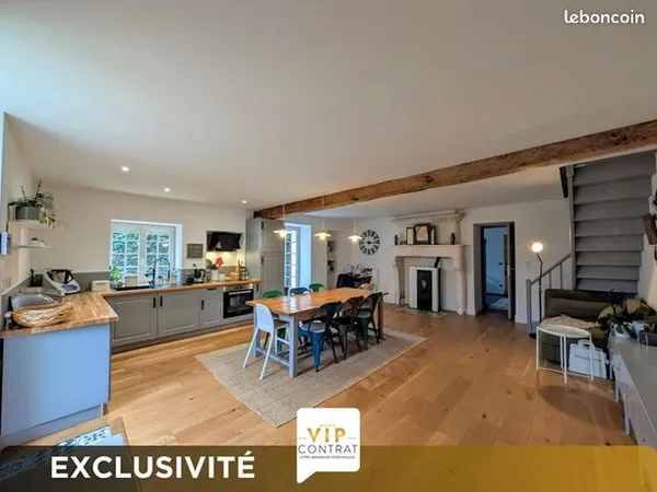 Maison 6 pièces 165 m² 