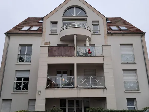 Studio 1 pièce 30 m² 