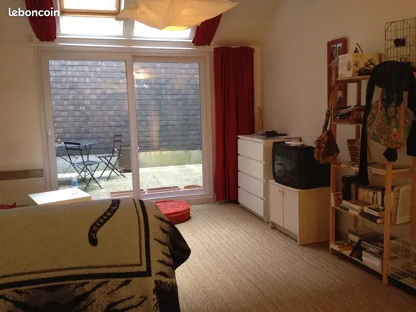 Studio meublé 30m2+ terrasse 