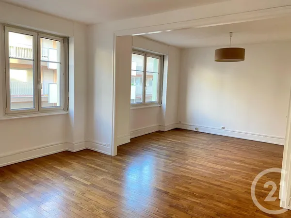 Appartement 4 pièces 71 m² 