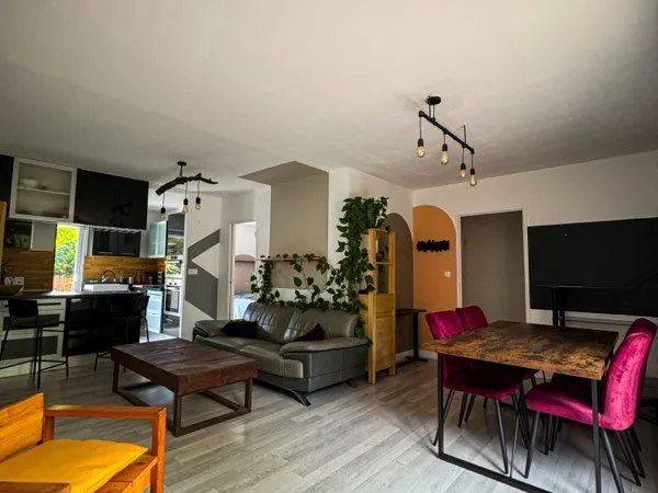 T2 lumineux 50 m² avec garage à louer 
