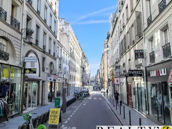 Boutique 2 pièces 50 m² 