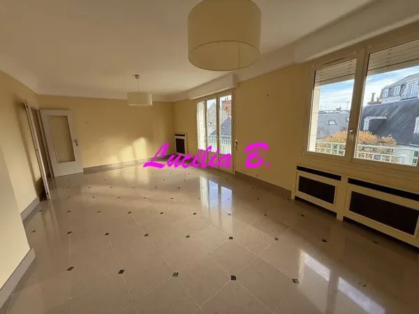 Appartement 5 pièces 111 m² 