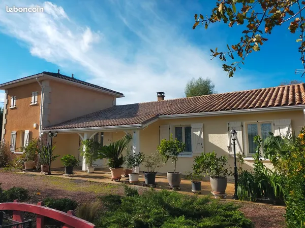 Maison 10 pièces 139 m² 
