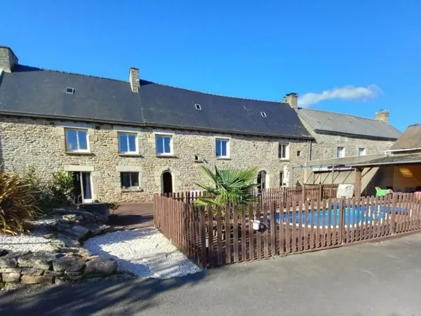 Maison 8 pièces 210 m² 