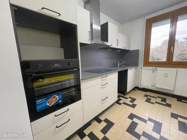 Appartement 5 pièces 82 m² 