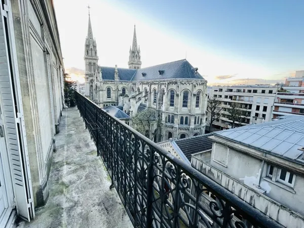 Loue T3 - 88.42m² - Paris 11ème Arrondissement 