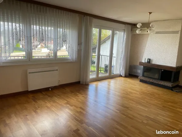 Maison individuelle 3 chambres avec jardin, garage et dépendance - Lommerange (proche Fontoy) 