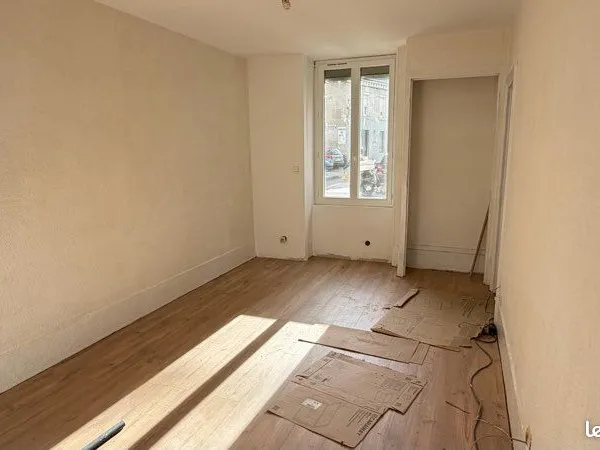 Appartement T2 refait à neuf centre ville Valence 