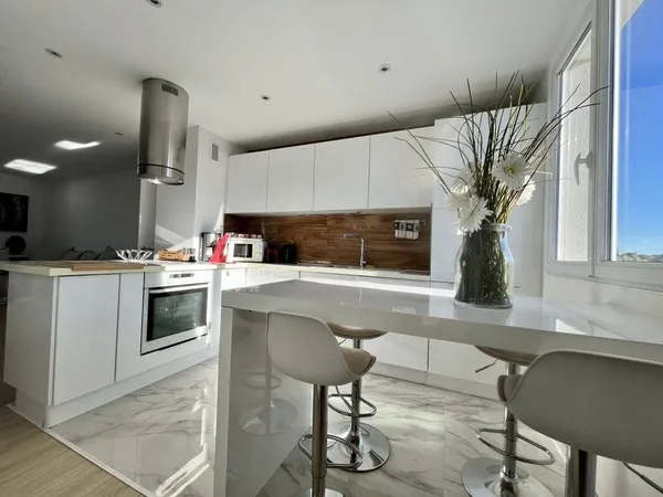 Vends T3 - 70m² - Sainte-Maxime 83120 