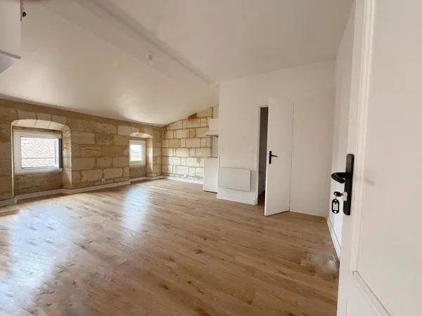 Studio de 24m2 à louer sur Bordeaux 