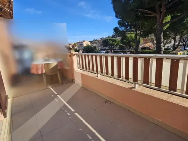 2 pièces avec mezzanine, terrasse et parking – Vallauris