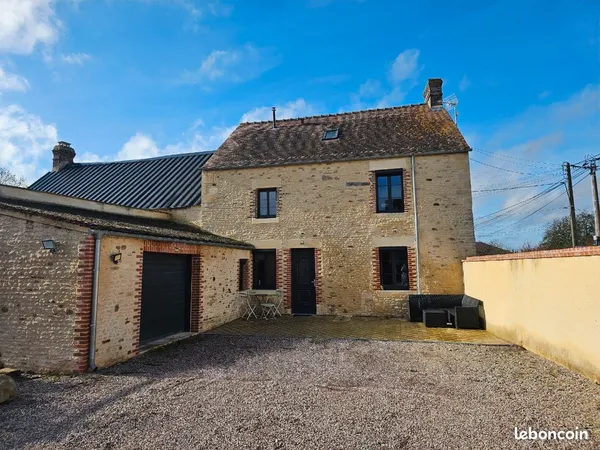 Maison en pierre rénovée 