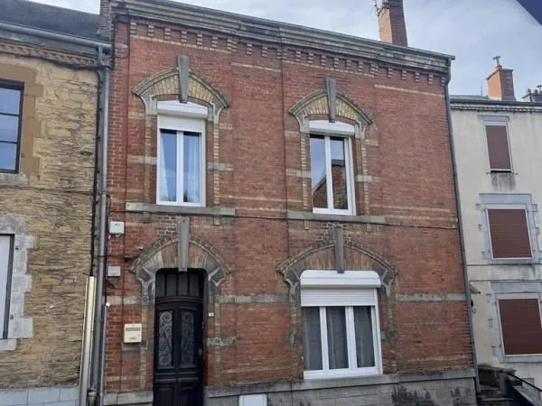 Immeuble 7 pièces 169 m² 