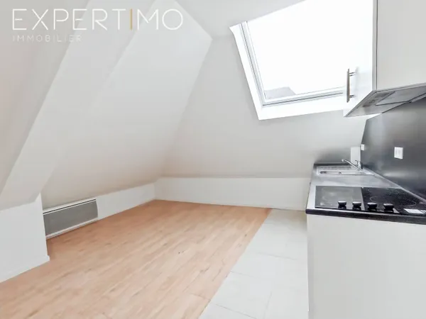 Appartement 1 pièce 16 m² 
