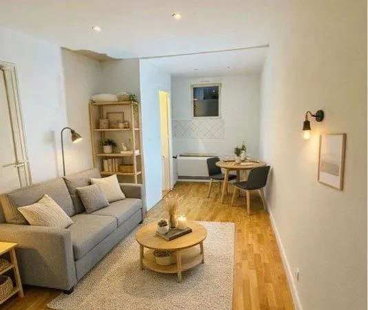 STUDIO 20m2 MEUBLÉ entièrement rénové et équipé. 93200 SAINT-DENIS - MÉTRO CARREFOUR PLEYEL 