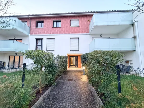 PESSAC - NOES - Appartement 4 pièces - 95m2 - 3ch - Balcons - Parkings 